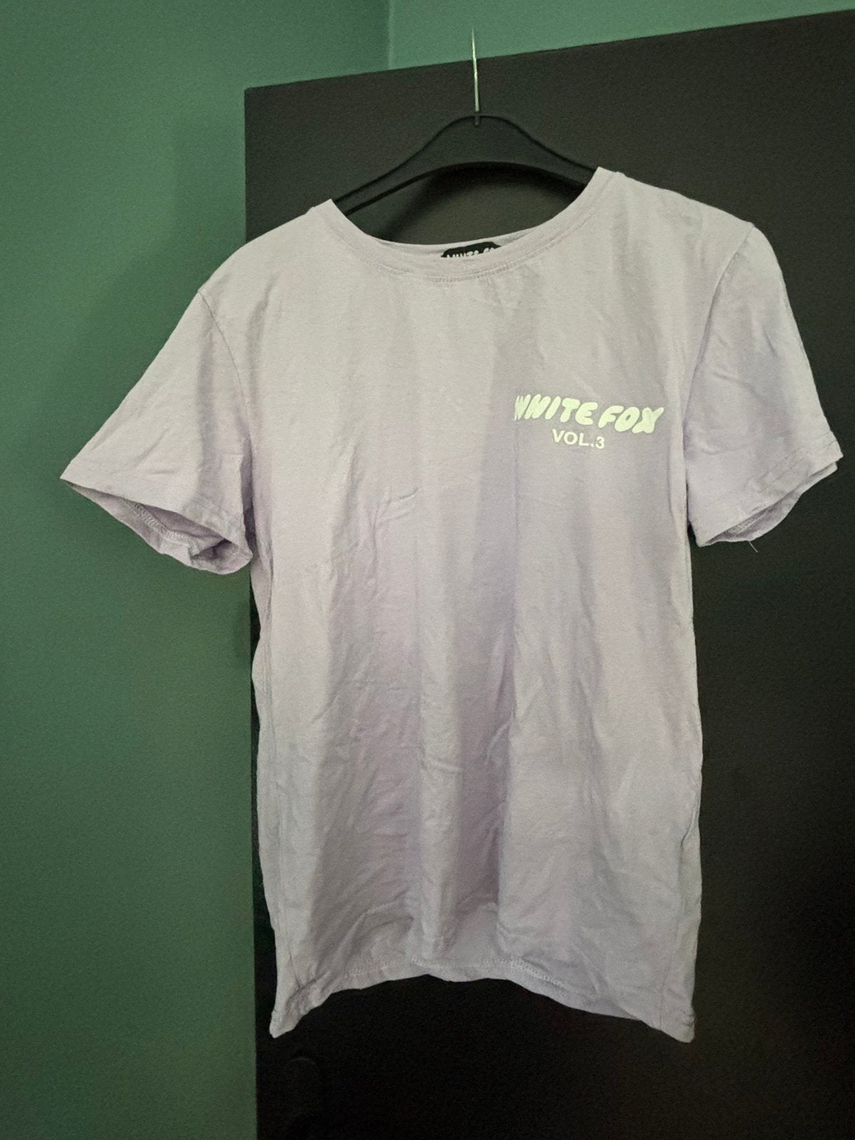 White fox t-shirt, Kleding | Dames, Paars, Nieuw, Ophalen of Verzenden, Korte mouw