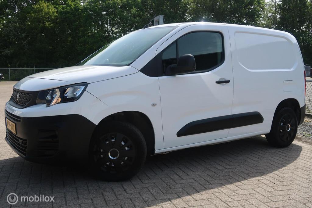 Peugeot Partner bestel 1.2 BENZINE AIRCO EX. BTW, Voorwielaandrijving, Stof, 1199 cc, Wit