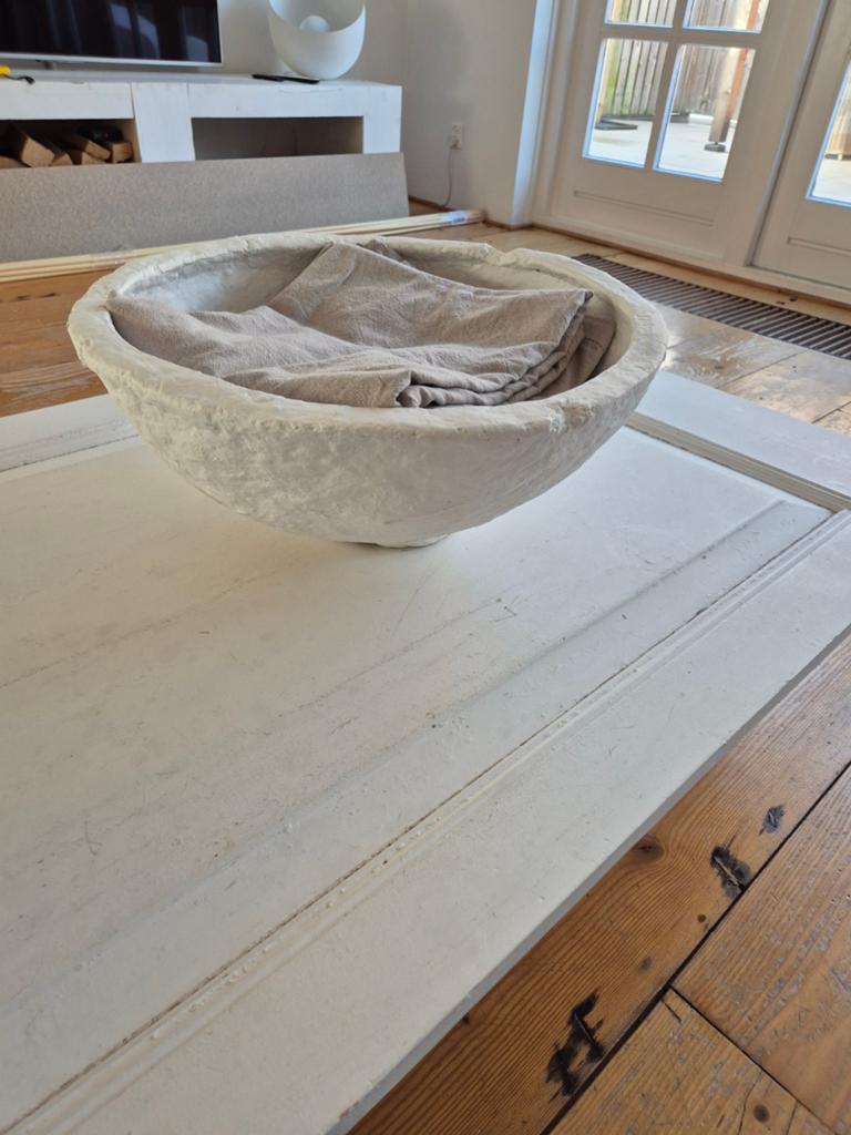 Zeer grote schaal van papier mache, Huis en Inrichting, Ophalen of Verzenden, Rond, Glas