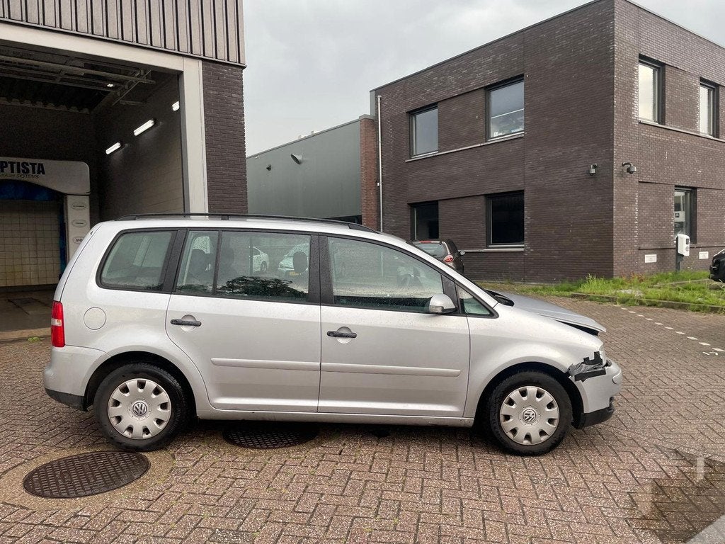 Volkswagen Touran 1.6-16V FSI Business Cruise Airco Clima, Auto's, Volkswagen, Gebruikt, 4 cilinders, 116 pk, Origineel Nederlands