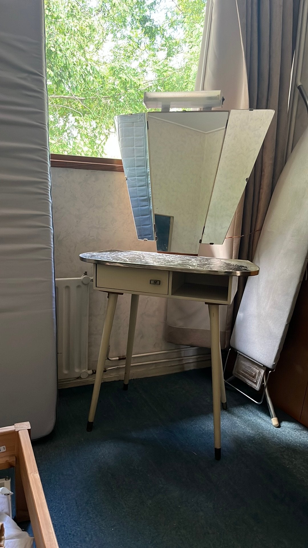 Vintage mid century 50/60 jaren make up tafel met lamp, Ophalen, Gebruikt, 100 tot 150 cm, Mid century modern