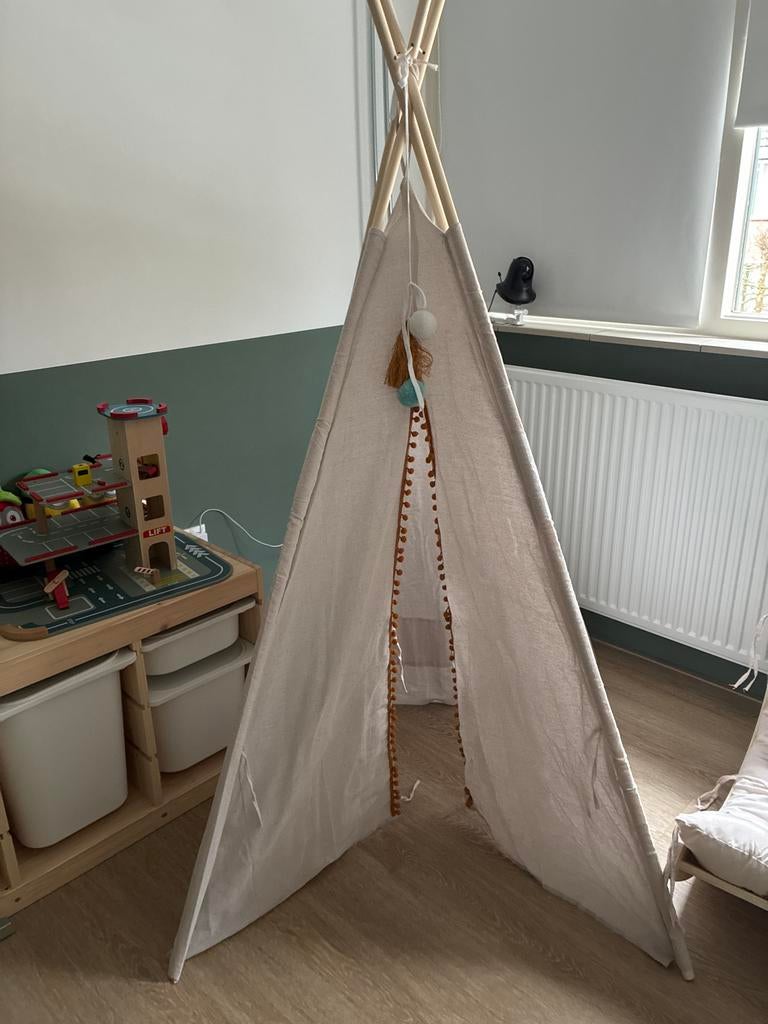 Leuke kinder tipi tent voor speelplezier, Ophalen, Zo goed als nieuw