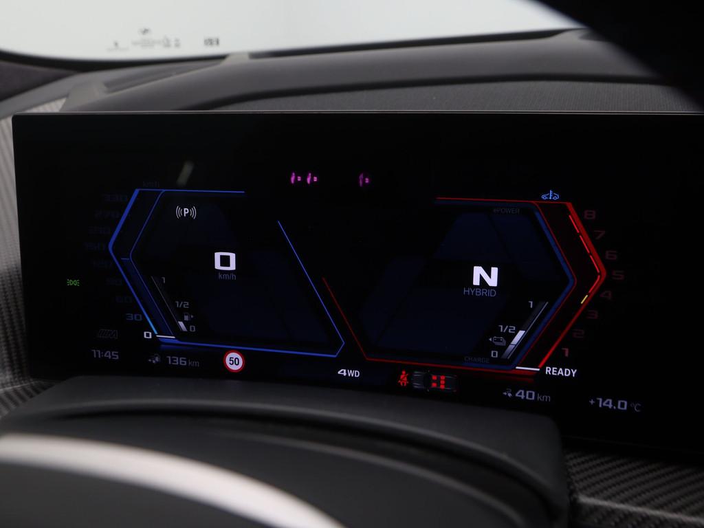 BMW XM PHEV 30 kWh XPEL Stealth (bj 2023, automaat), Auto's, BMW, Gebruikt, 4395 cc, Overige brandstoffen, Zwart