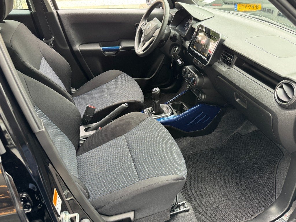 Suzuki IGNIS 1.2 Select 5-deurs Trekhaak Smart Hybrid, Gebruikt, 4 cilinders, Met garantie (alle), Zwart