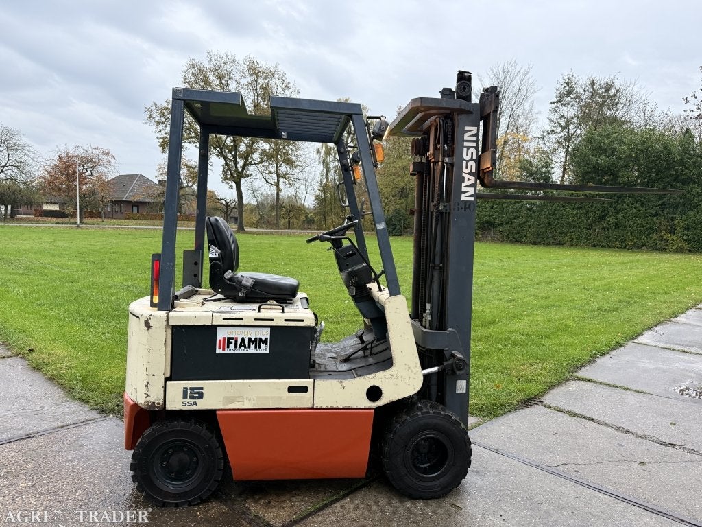 Nissan 1500KG elektrisch triplo mast + nieuwe keuring / beur, Info@vanbeurdenheftrucks.nl, Heftruck, Ophalen of Verzenden, 1000 tot 2000 kg
