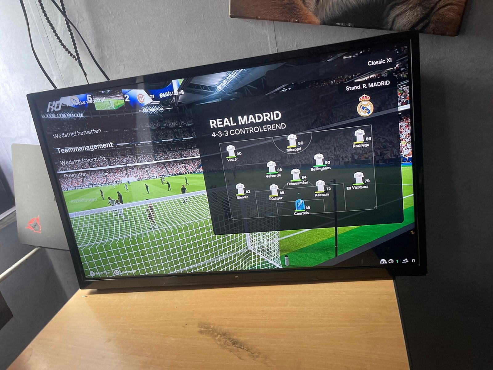 OK scherm in goede staat met afstandsbediening, Audio, Tv en Foto, Ophalen of Verzenden, Zo goed als nieuw, Overige merken