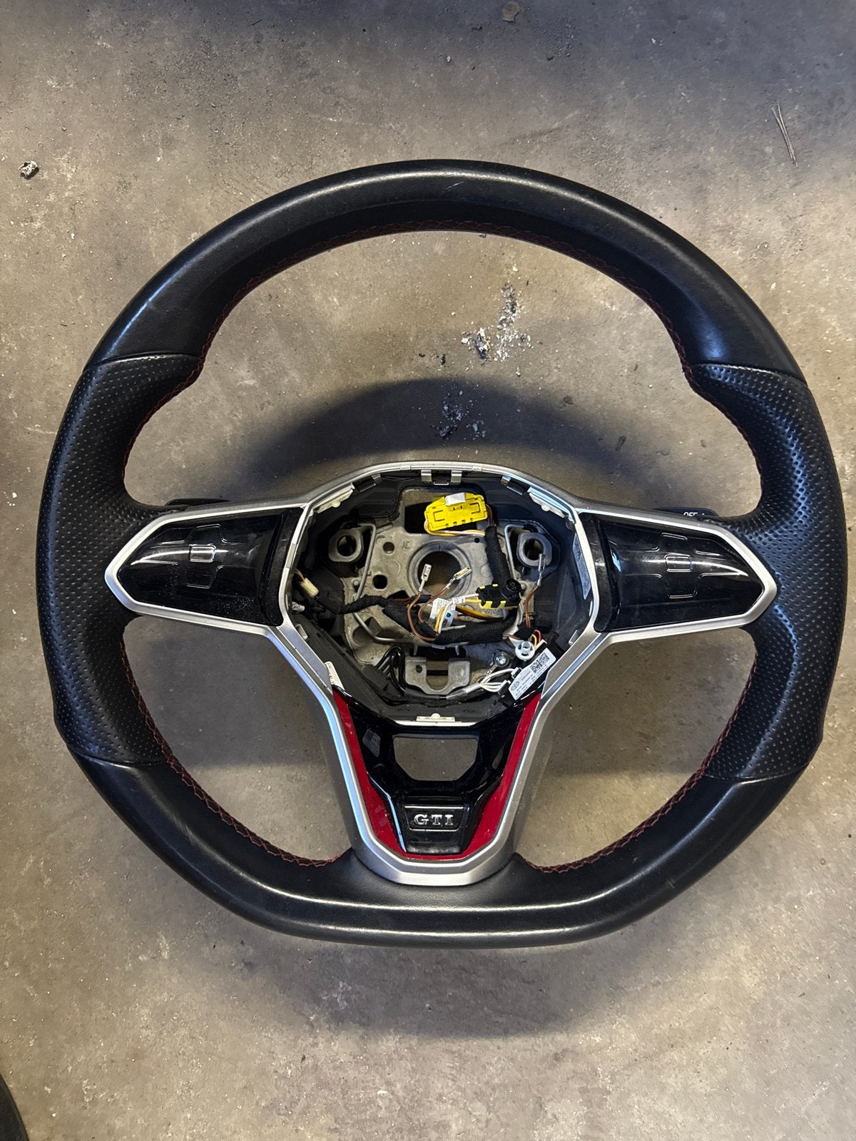 Volkswagen GTI 8 Stuurwiel - Sportief en Origineel, Auto-onderdelen, Ophalen of Verzenden, Gebruikt, Volkswagen