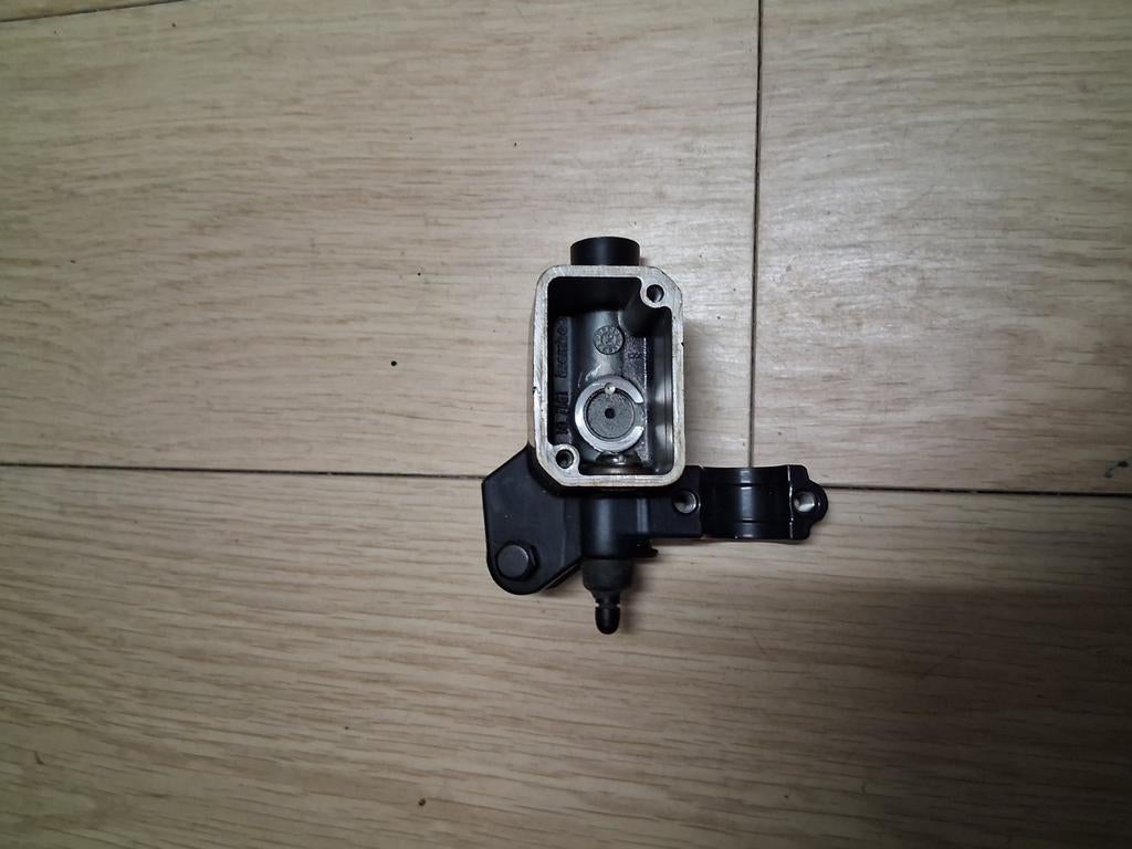 Piaggio mp3 rempomp nieuw onderdelen MP3, Motoren, Ophalen of Verzenden