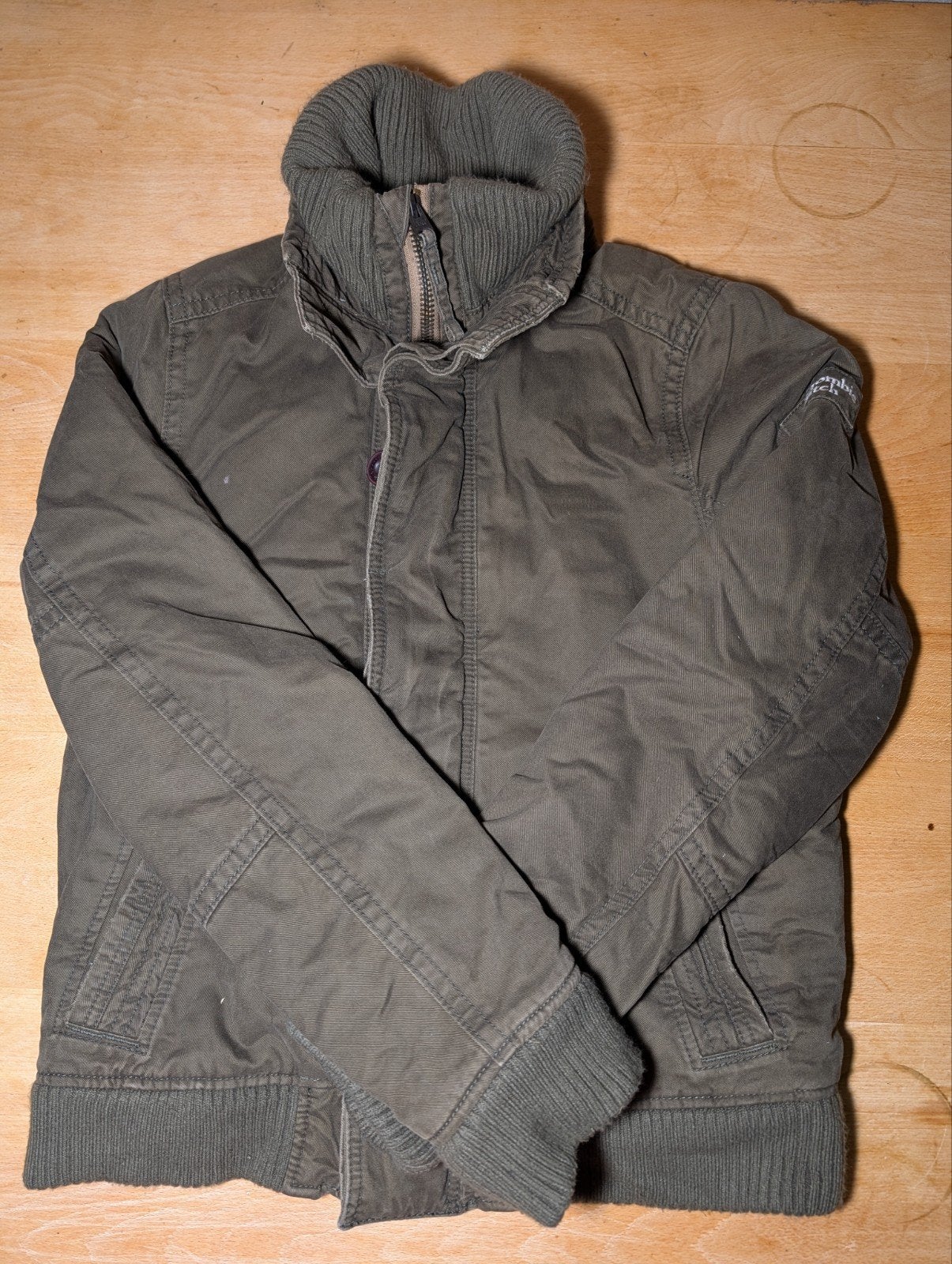 Abercrombie & Fitch winterjas - Khaki, Maat L, Kleding | Heren, Maat 52/54 (L), Ophalen of Verzenden, Abercrombie & Fitch, Gedragen
