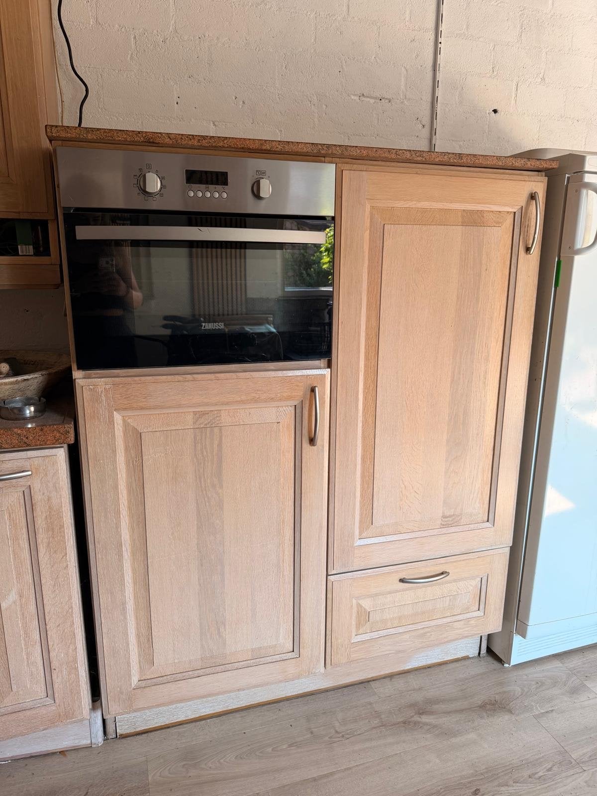 Compact keukenblok met combi oven en koelkast, Ophalen, Gebruikt, Bruin, Enkelwandige keuken