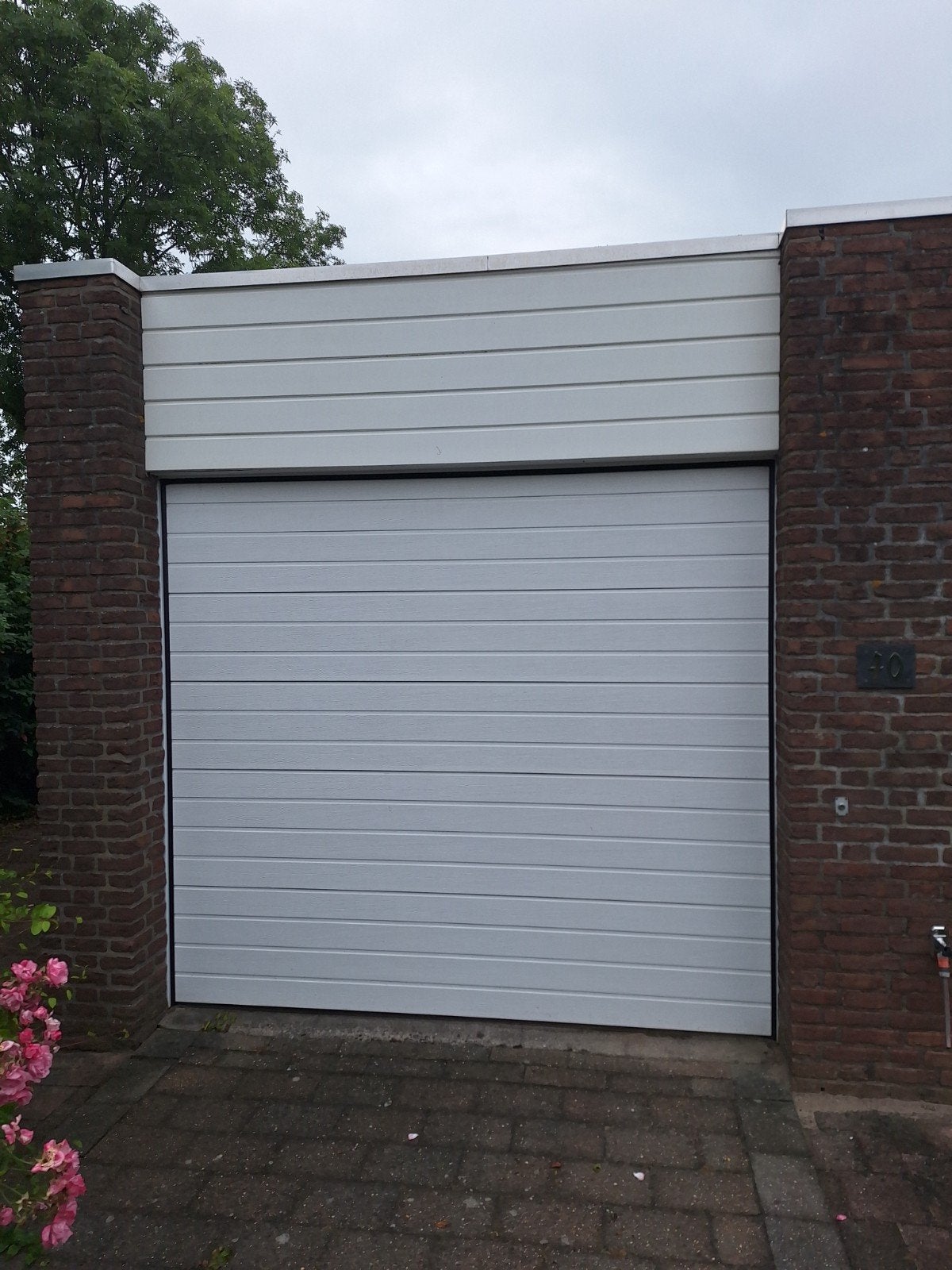 Novoferm Garagedeur met Novomatic 413 Motor, Ophalen, Garagedeur, Zo goed als nieuw, Metaal