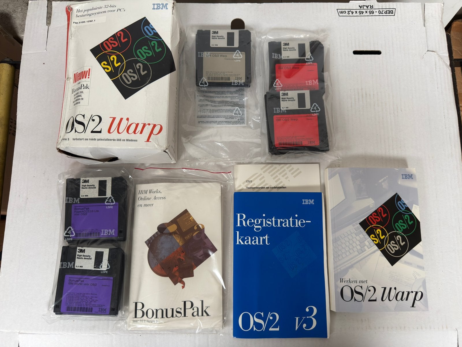 IBM OS/2 warp software pakket 3,5” NL versie, Ophalen of Verzenden, Nvt, Nvt, Nvt