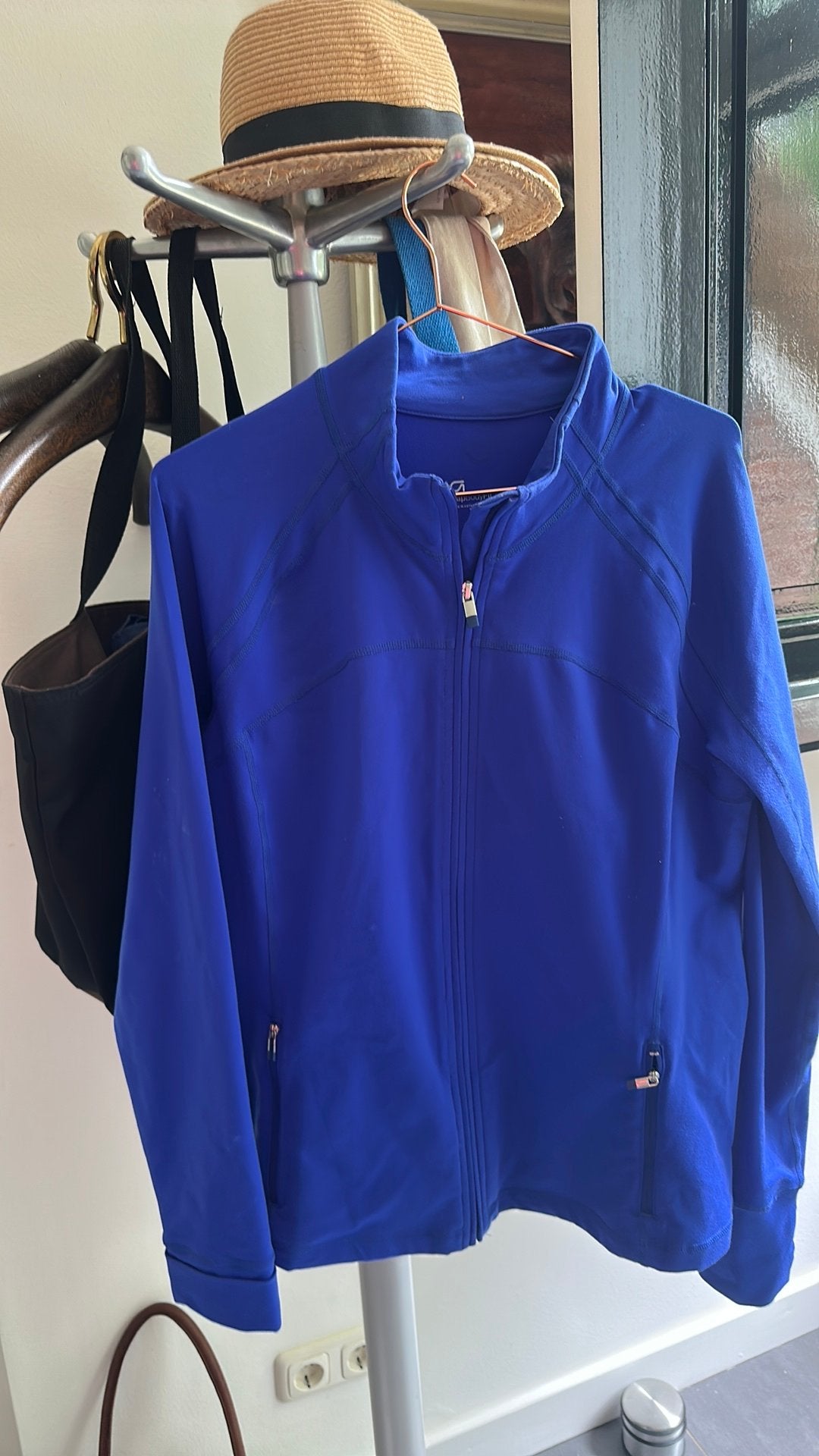 Prachtig nieuw Trainings shirt Gap body fit L, Ophalen of Verzenden, Zo goed als nieuw, Zwart