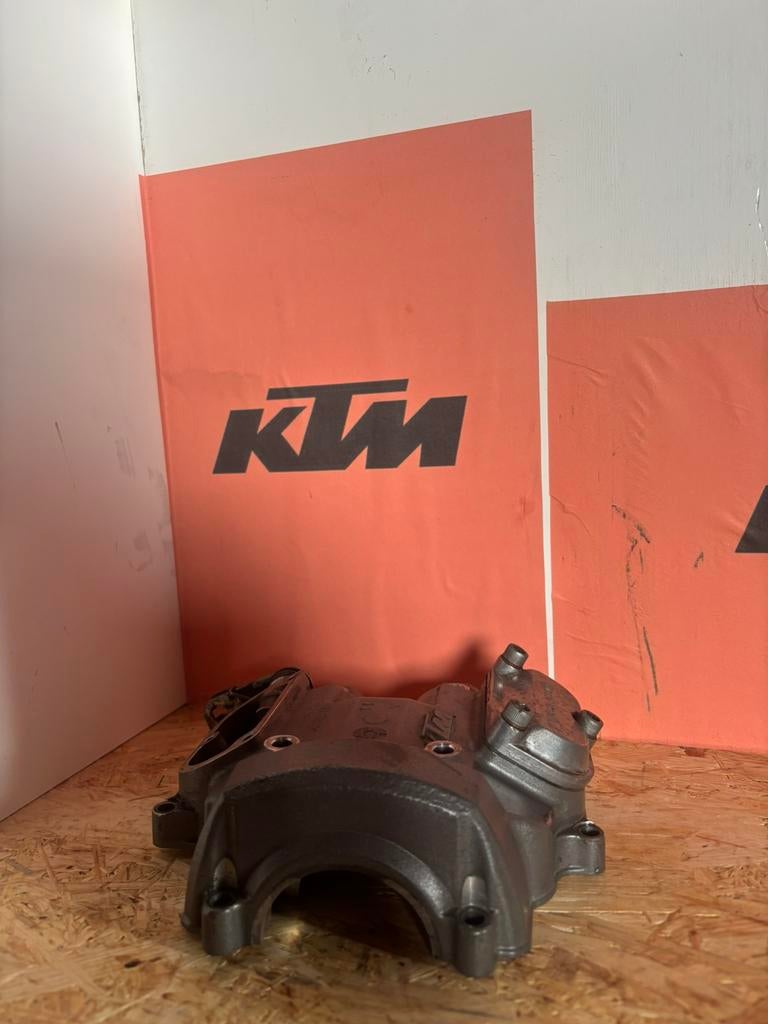Ktm lc4 cilinderkop deksel, Ophalen of Verzenden, Zo goed als nieuw