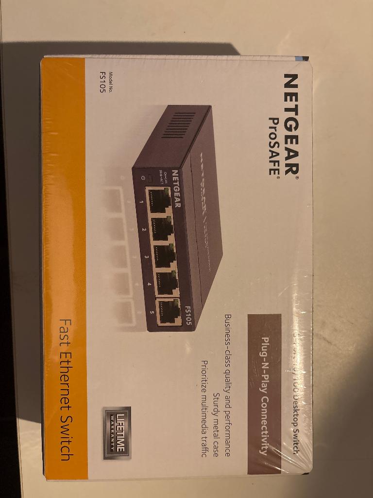 netwerk switch, Ophalen of Verzenden, Zo goed als nieuw, Tv en Weergevers