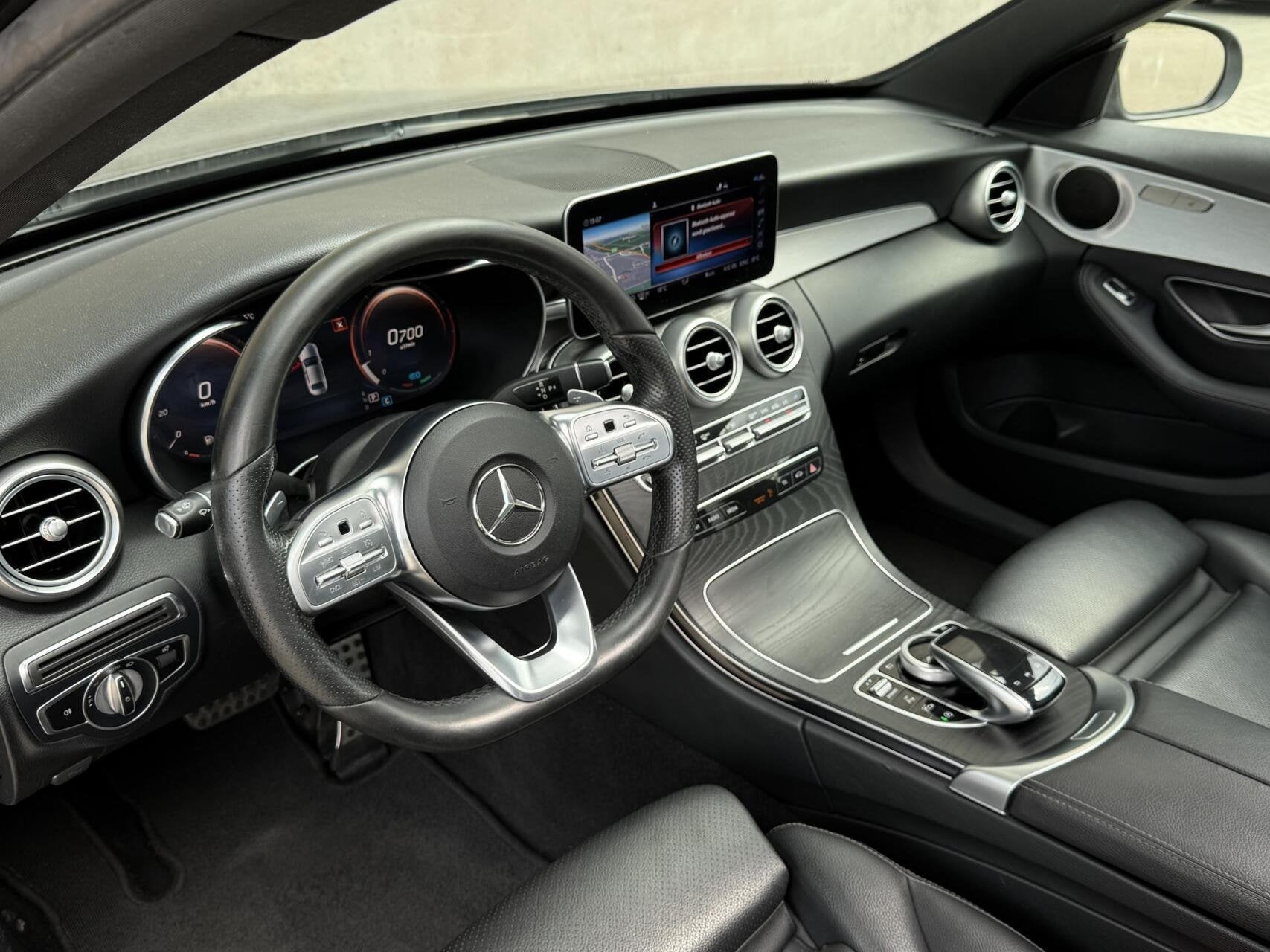 Mercedes C-klasse 200 Business Solution AMG | Trekhaak | Pan, Auto's, Automaat, Dealer onderhouden, 4 cilinders, Met garantie (alle)