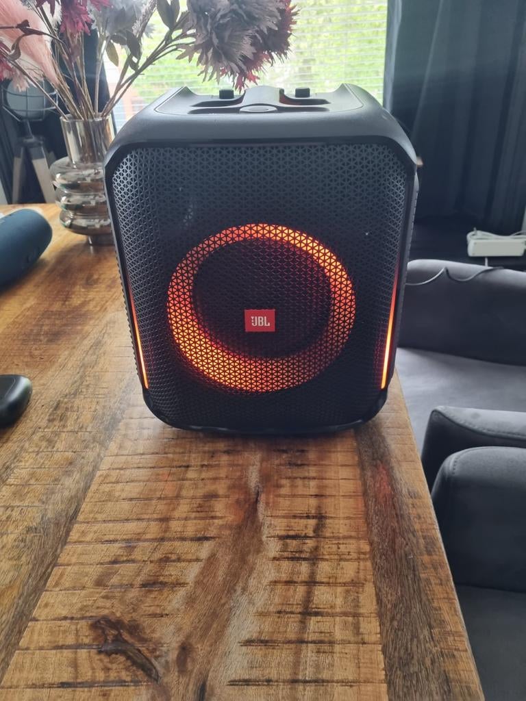 Jbl party box, Ophalen of Verzenden, Zo goed als nieuw, 120 watt of meer, JBL