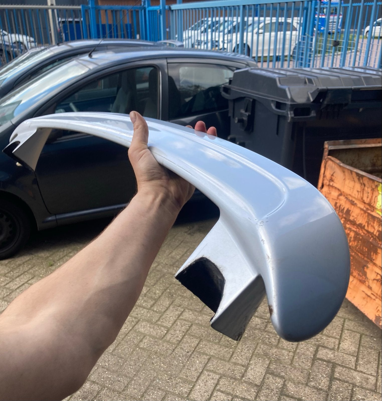 Zilver metallic spoiler voor Peugeot 107 / Citroën C1, Auto-onderdelen, Peugeot, Gebruikt, Ophalen of Verzenden, Achter