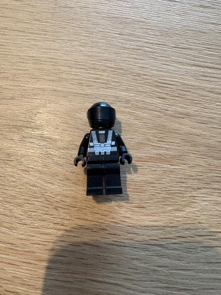 Lego minifigure sp001 blacktron I, Gebruikt, Lego, Ophalen of Verzenden, Compleet