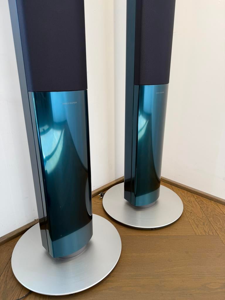 Bang & Olufsen BeoLab 1 met nieuwe cover, Bang & Olufsen, Info@bang-olufsen.dk, Zo goed als nieuw, 120 watt of meer