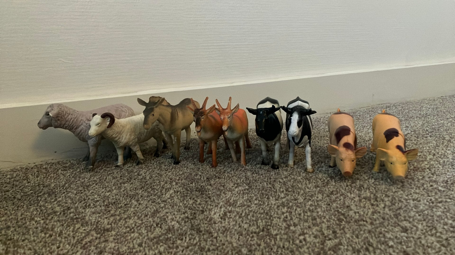 9 plastic speelgoeddieren, Ophalen of Verzenden, Gebruikt
