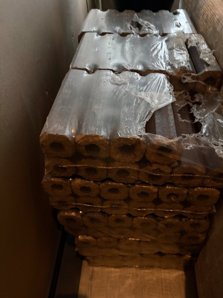 Briketten, Tuin en Terras, Haardhout, 3 tot 6 m³, Ophalen, Overige houtsoorten, Blokken