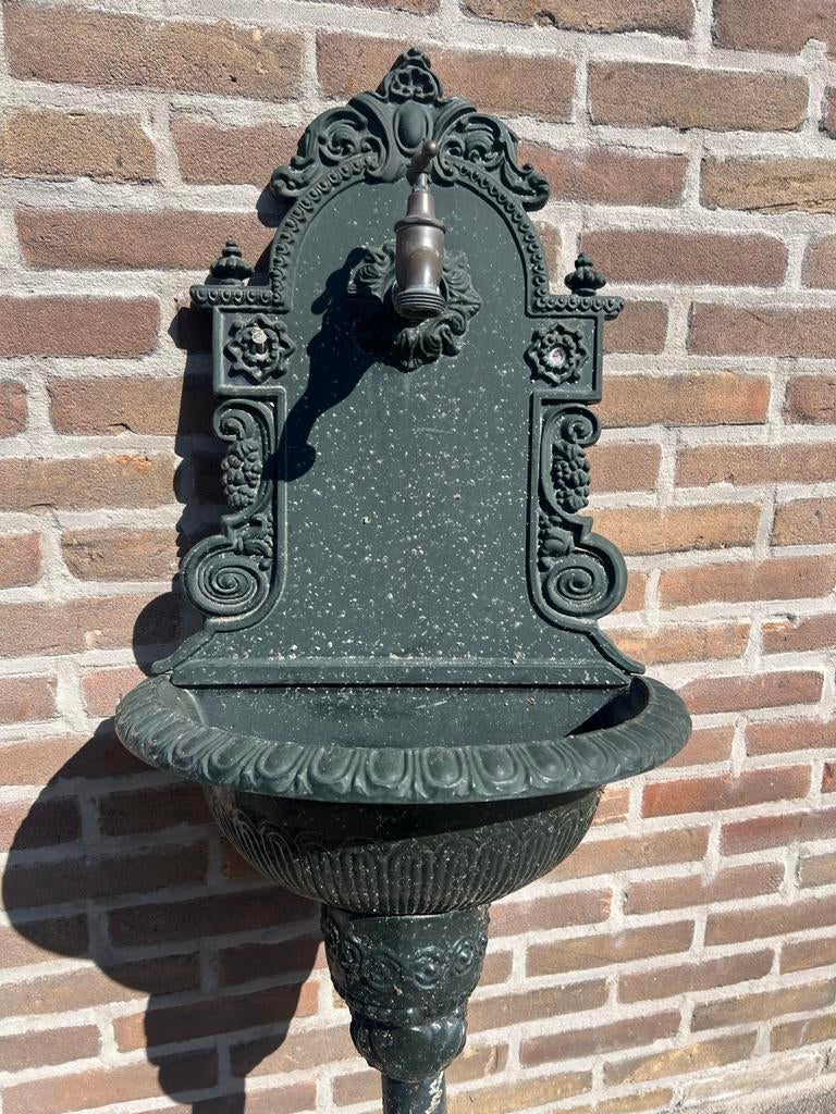 Decoratieve oude waterfontein - Ophalen, Antiek en Kunst, Ophalen