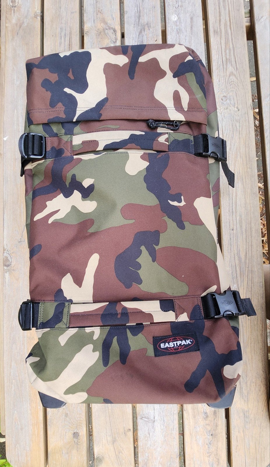 Eastpak Tranverz M Camo Luggage, Ophalen of Verzenden, Zo goed als nieuw, 30 cm of meer
