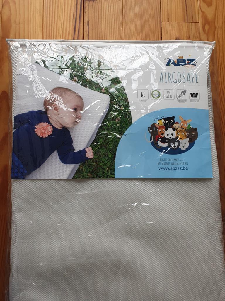 Ledikantmatras met topper 60x120cm Airgosafe, Kinderen en Baby's, Ophalen, Ledikant