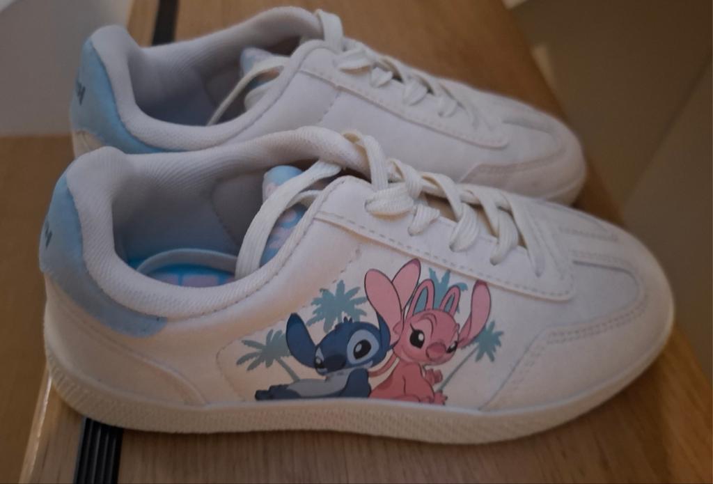 Sneakers stitch, Kinderen en Baby's, Kinderkleding | Schoenen en Sokken, Disney, Meisje, Schoenen, Ophalen of Verzenden