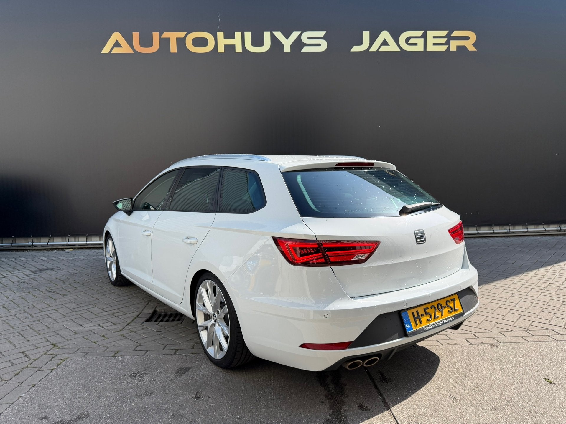 Seat Leon ST 2.0 TSI FR Business Intense Automaat Carplay Se, Stof, Gebruikt, 1984 cc, Leon