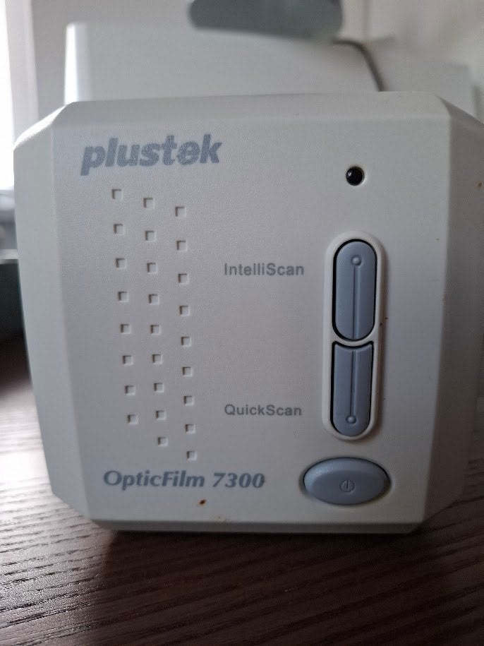 PlusTek OpticFilm 7300 scanner, Computers en Software, Diascanner, Ophalen of Verzenden, MacOS, Gebruikt