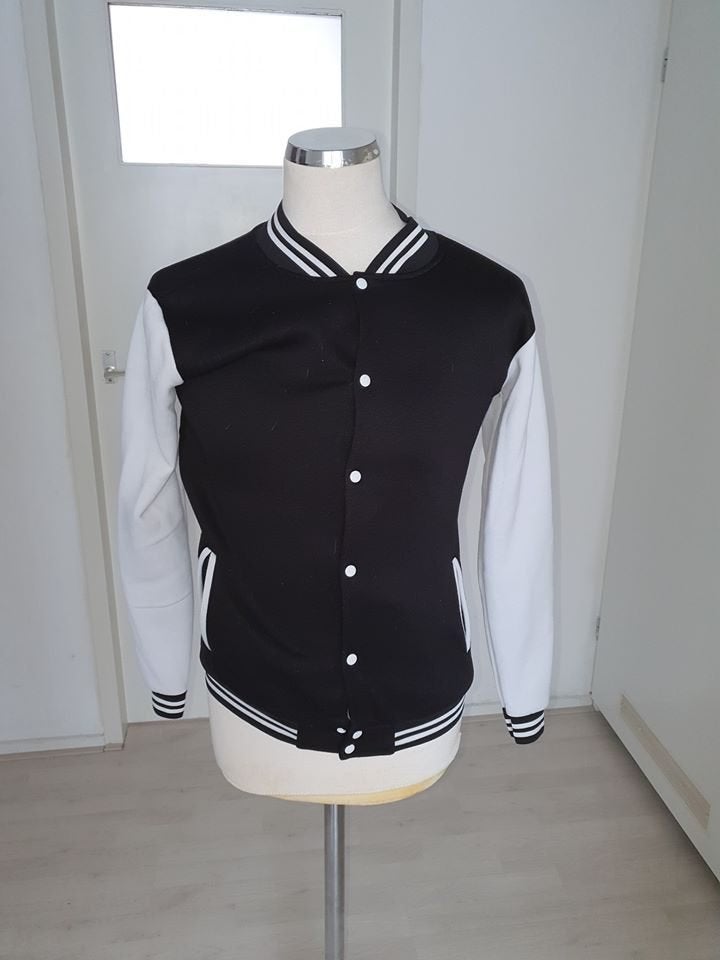 Fortnite Varsity Jacket - Zwart/Wit Maat S, Fortnite, Zwart, Ophalen of Verzenden, Zo goed als nieuw