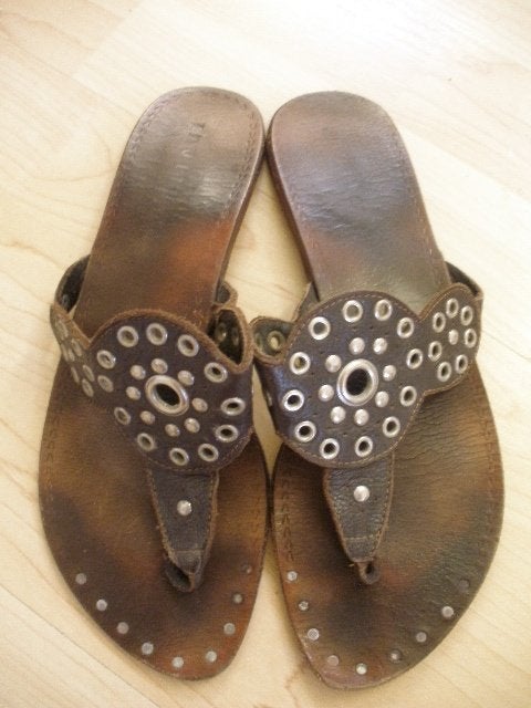 INVITO slippers bruin met nestels maat 40, Bruin, Ophalen of Verzenden, Zo goed als nieuw, Invito
