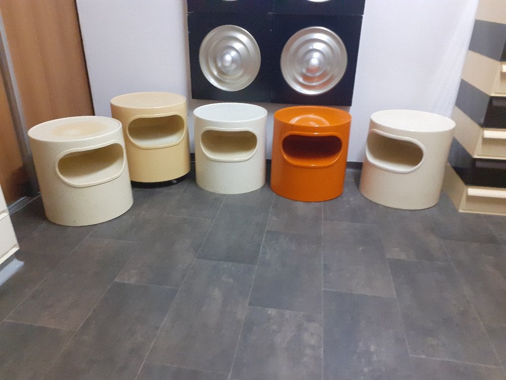 Giano Vano bijzettafel kunststof design Artemide jaren 60 70, Gebruikt, Rond, ?, 75 cm of meer