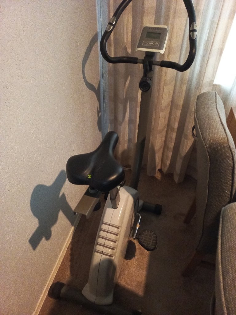 Hometrainer Pliant - Perfect voor thuisworkouts, Ophalen, Gebruikt