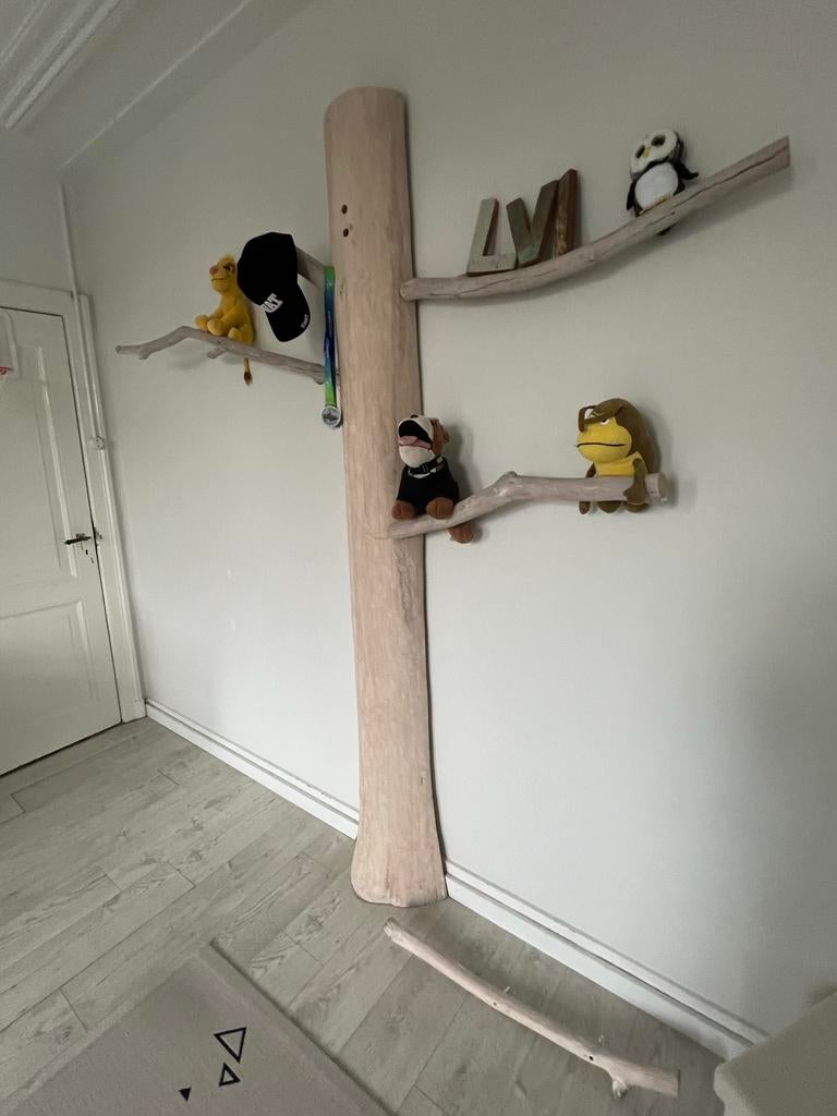Unieke boomstam decoratie voor kinderkamer - Whitewash, Kinderen en Baby's, Kinderkamer | Inrichting en Decoratie, Gebruikt, Wanddecoratie