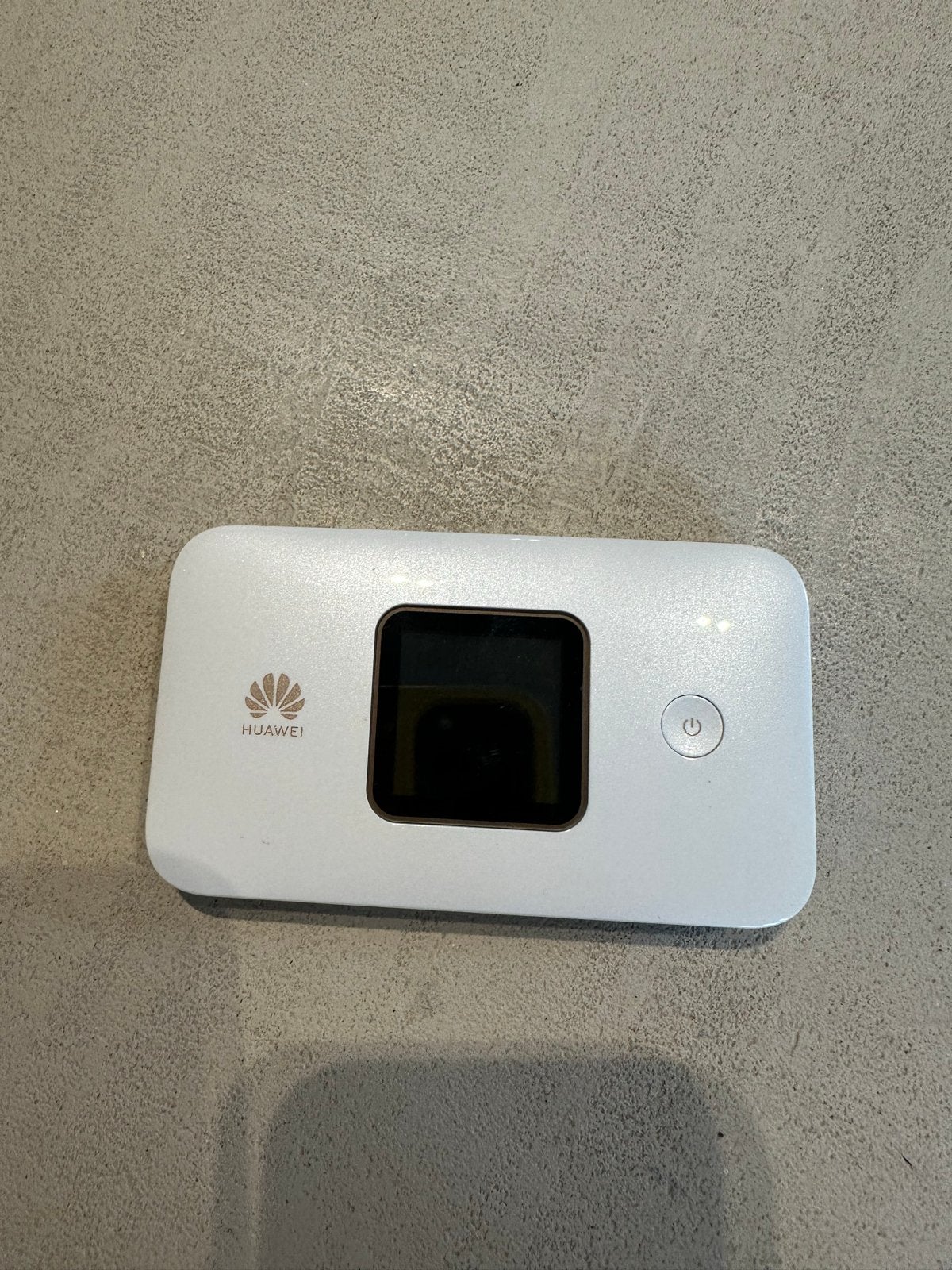Huawei E5785-320 Mobiele WiFi Router (4G LTE), Computers en Software, Ophalen of Verzenden, Zo goed als nieuw, Router
