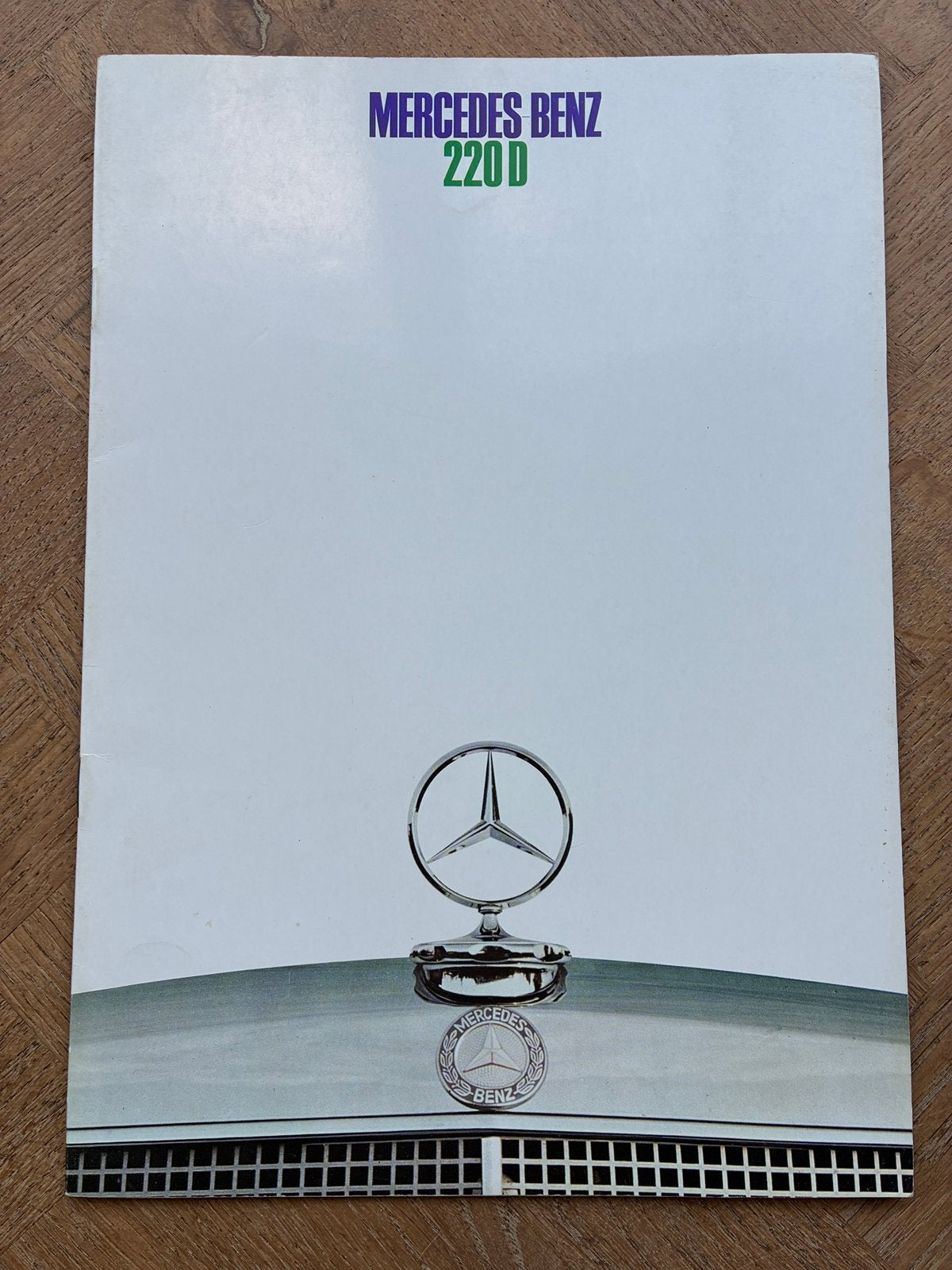 Mercedes-Benz 220 D brochure, Verzenden, Zo goed als nieuw, Mercedes