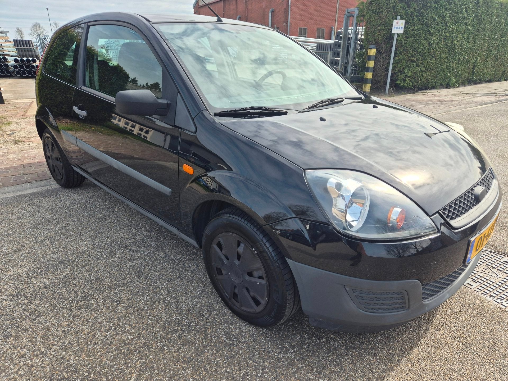 Ford Fiesta 1.3-8V Cool & Sound airco,navigatie, Auto's, Ford, 1299 cc, Stof, 4 cilinders, Origineel Nederlands