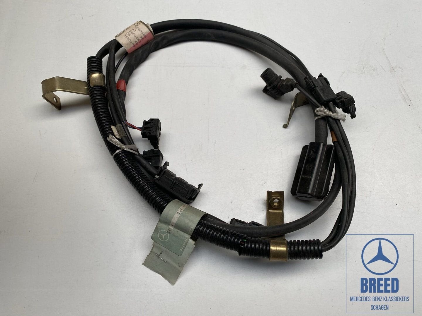 NOS kabelboom motor uitlaatgasreiniging voor Mercedes W124, -, Nieuw, Ophalen of Verzenden, -