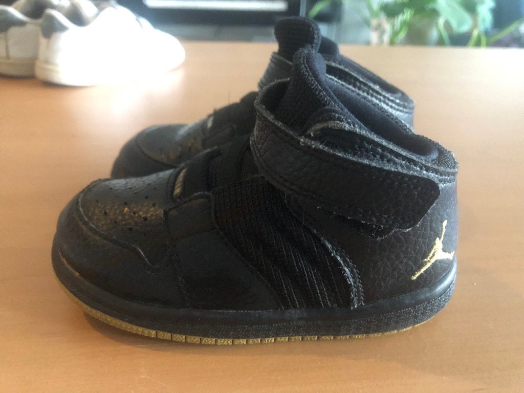 Nike Jordan maat 23,5, Schoentjes, Jongetje of Meisje, Ophalen of Verzenden, Zo goed als nieuw