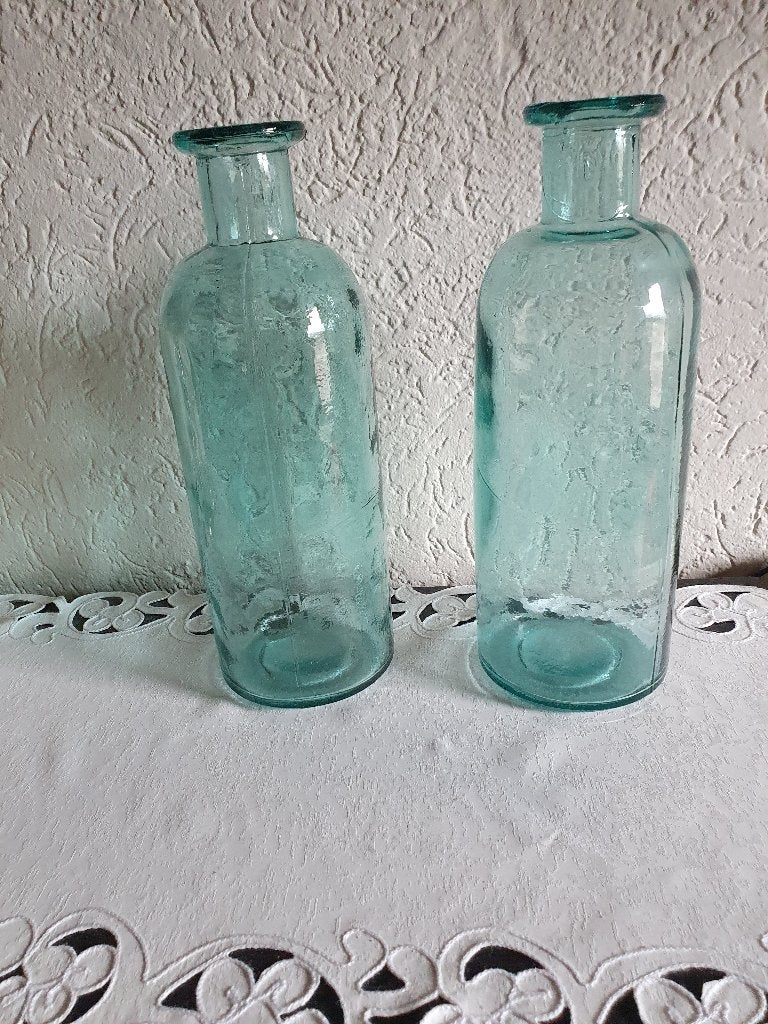 2 glazen flessen, Ophalen, Blauw, Overige stijlen, Zo goed als nieuw