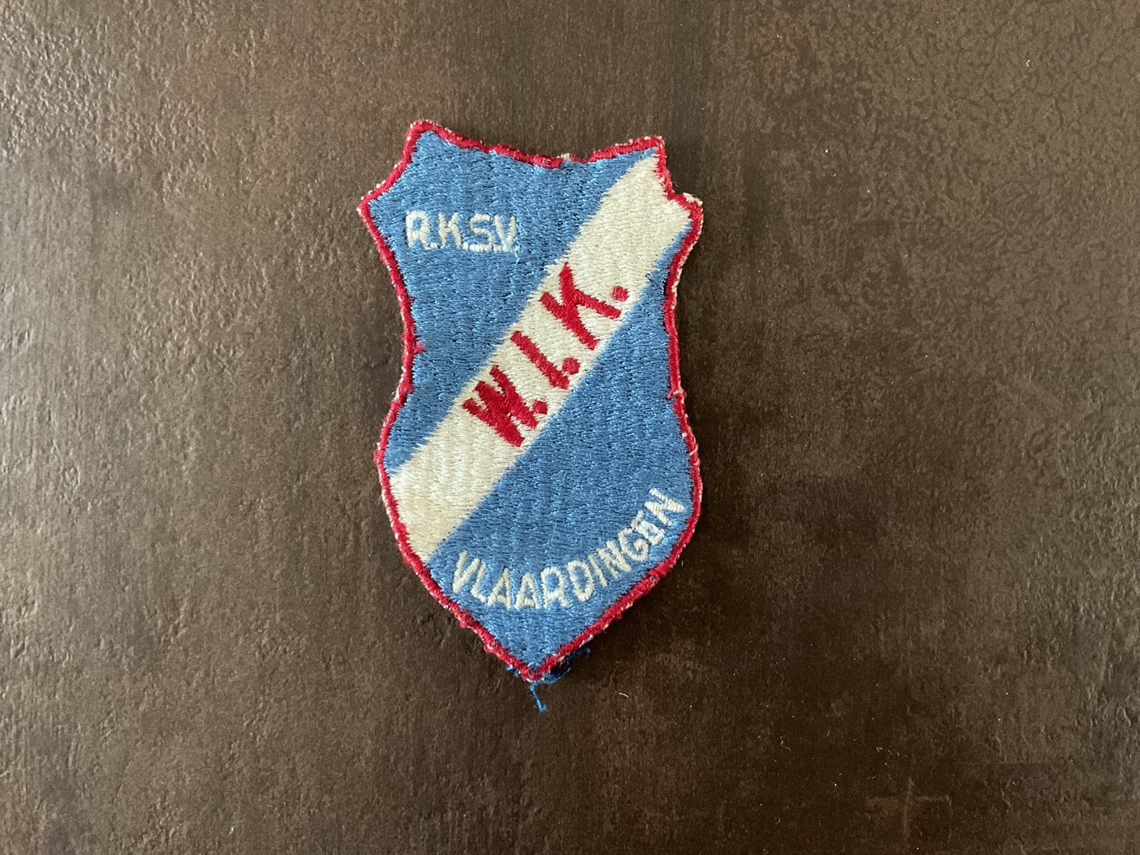 WIK, embleem van WIK voetbal, RK WIK, Ophalen of Verzenden, Gebruikt, Sport