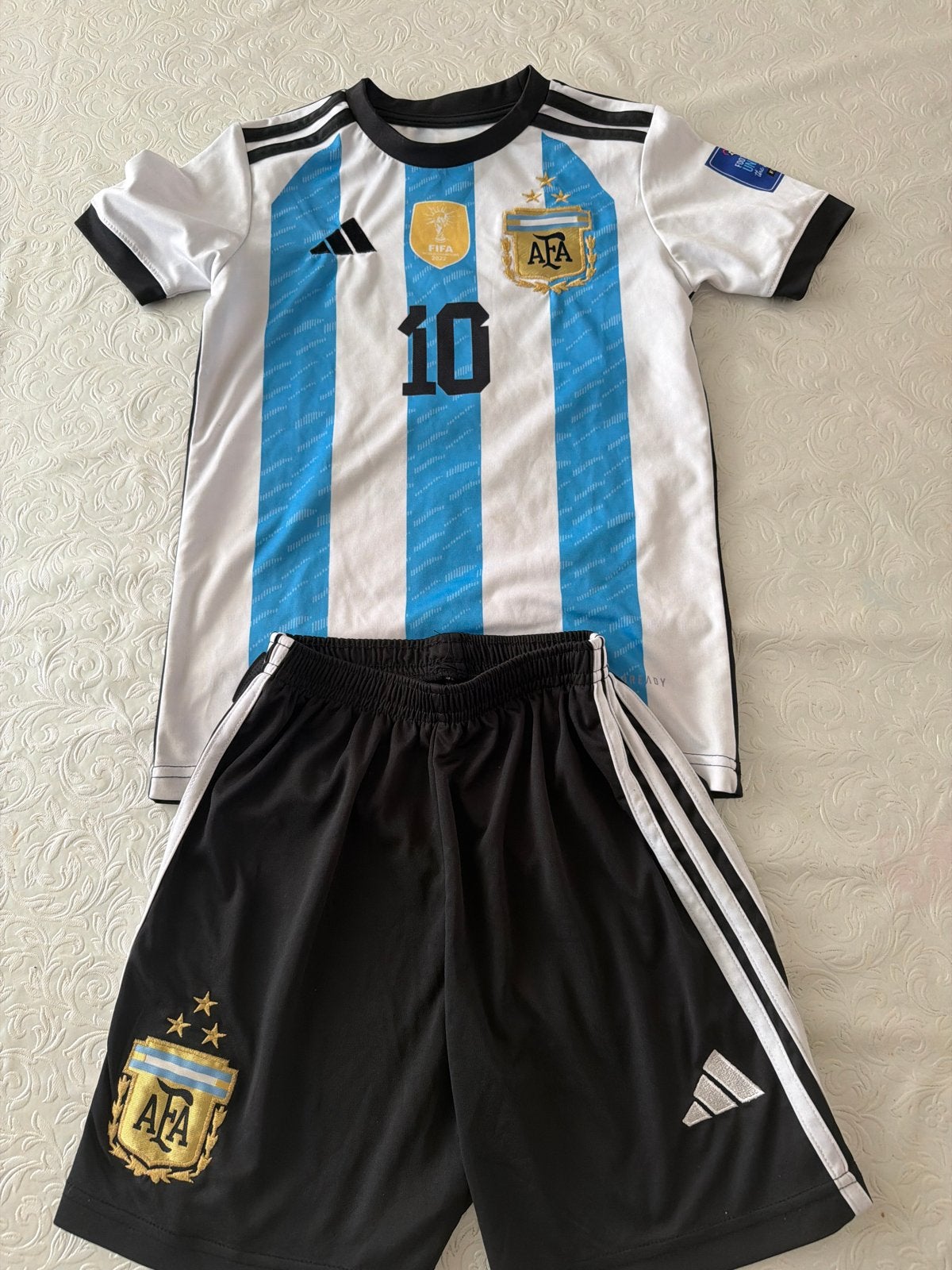 Argentinië Thuistenue Messi #10 - WK 2022 Kampioen maat 128, Ophalen of Verzenden, Zo goed als nieuw, Jongen of Meisje
