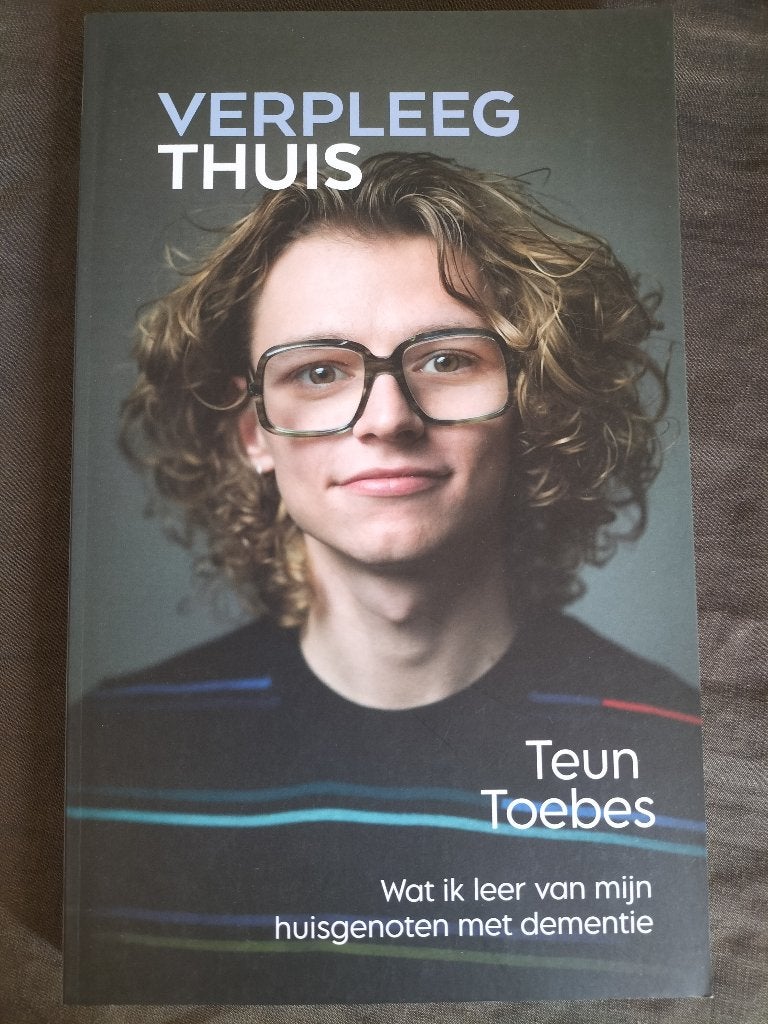 Teun Toebes - VerpleegThuis, Ophalen of Verzenden, Zo goed als nieuw, Teun Toebes