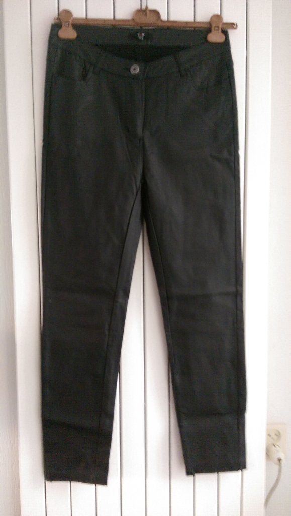 Damespantalon, Kleding | Dames, Zwart, Maat 42/44 (L), Ophalen of Verzenden, Zo goed als nieuw