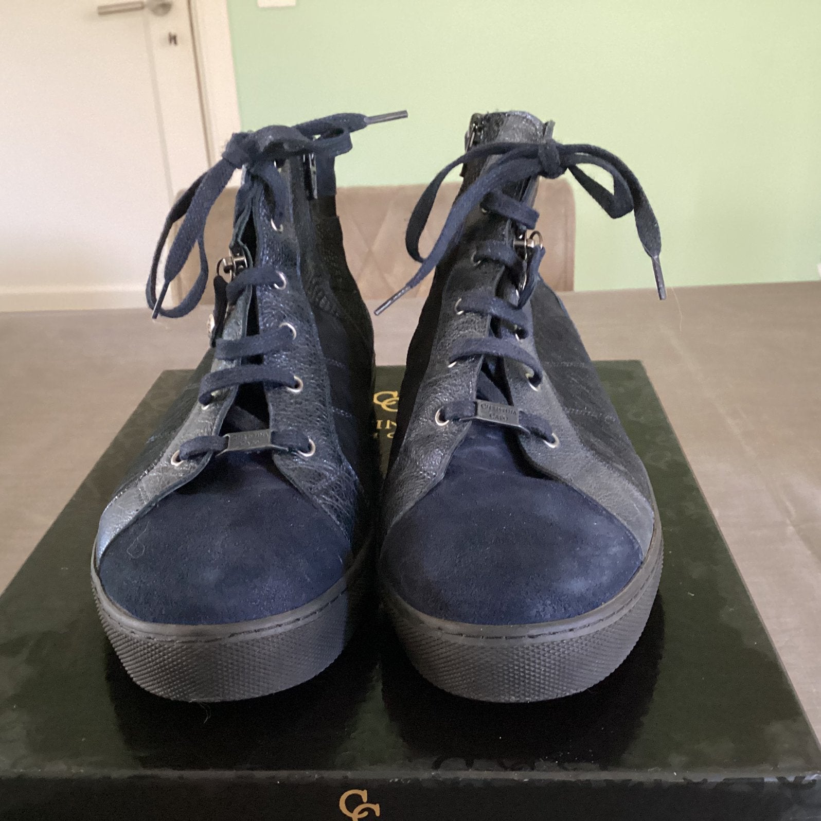 Schoenen blauw, Ophalen of Verzenden, Zo goed als nieuw