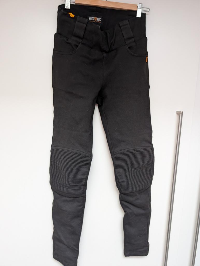 Motogirl Motorlegging maat 40 (valt klein), Motoren, Kleding | Motorkleding, Motogirl, Ophalen of Verzenden, Broek | textiel, Dames