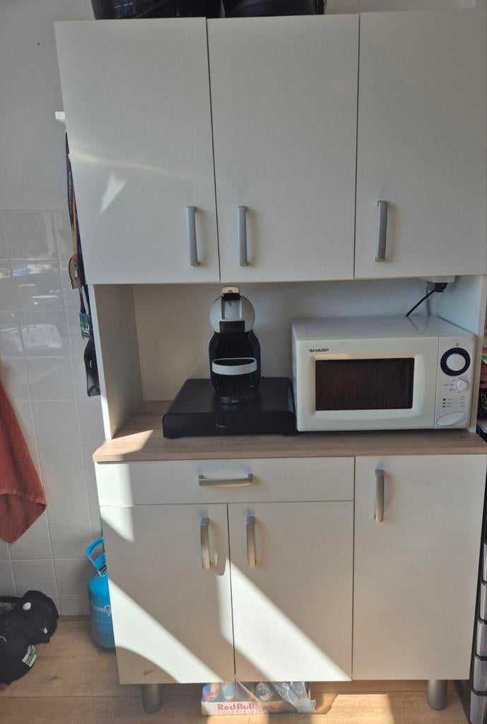 Buffetkast Leen Bakker - Wit met houtaccenten, Met deur(en), Zo goed als nieuw, Modern, 150 tot 200 cm